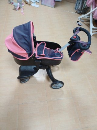 Carro de juguete para muñecas