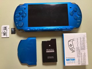 PSP 3000 Azul + Batería Nueva + Tarjeta 8GB