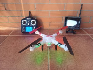 Dron WLtoys V686G FPV con Pantalla y Cámara