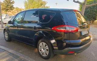 Ford S-MAX 2011