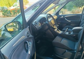 Ford S-MAX 2011