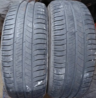 2 Neumáticos Michelin 215/60 R16 95H