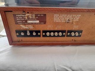 Giradischi e amplificatore vintage