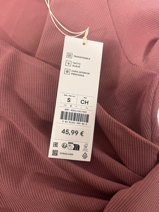 Conjunto deportivo sudadera y mallas Oysho rosa