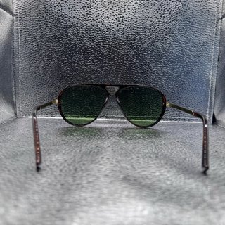 Occhiali da sole vintage a goccia