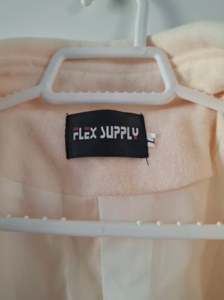 Abrigo de Paño Nuevo de Chica (Talla L)