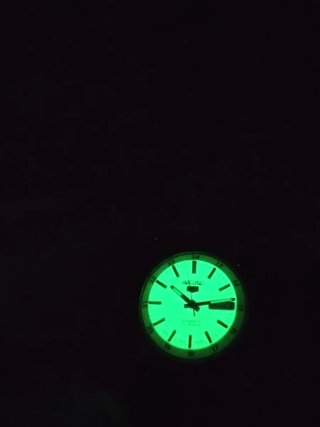Seiko 5 Automático Full Lumen