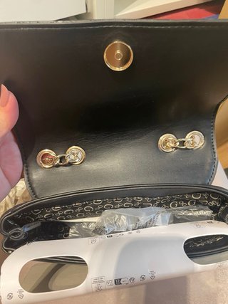Bolso Guess bandolera negro