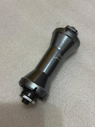 Buje delantero Shimano WH-RS80 rs800 16 ojales