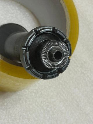 Buje delantero Shimano WH-RS80 rs800 16 ojales