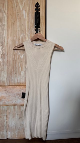 Vestido Bershka Beige