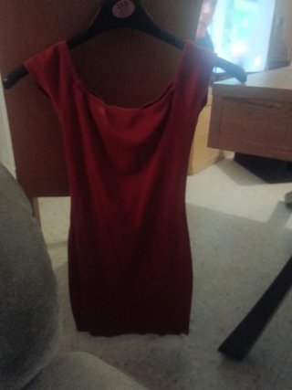 Vestido rojo escotado