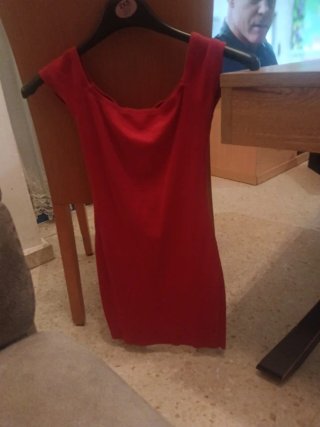 Vestido rojo escotado