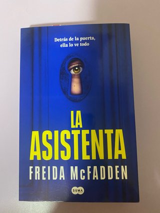 La asistenta libro