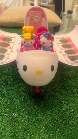 Avión Hello Kitty