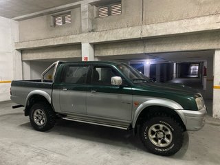 Mitsubishi L 200 2002