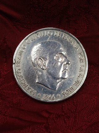 Moneda 100 pesetas de plata. Año 1966