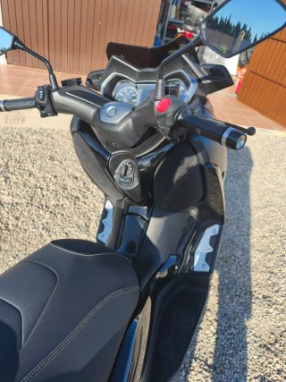 Yamaha XMAX tech max