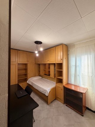 Alquiler de habitación en Cornella de llobregat