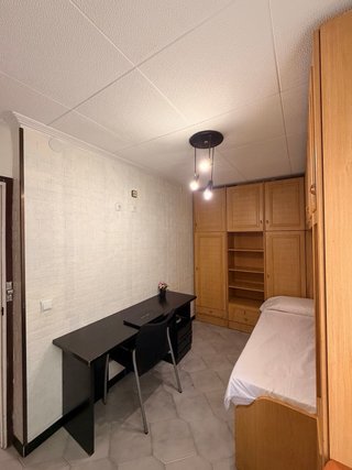 Alquiler de habitación en Cornella de llobregat