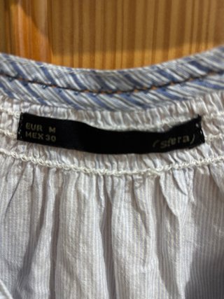 Camisa Rayas Azul y Blanca Talla M