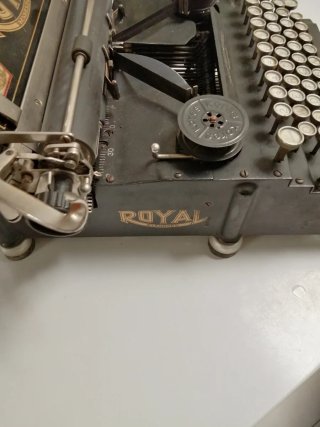 Máquina de escribir Royal Typewriter company