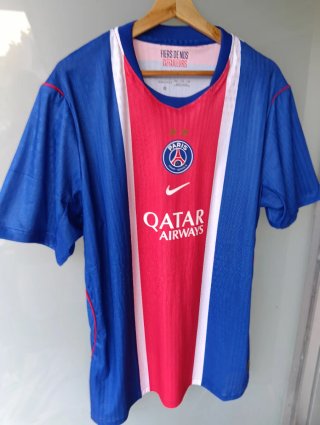 Camiseta PSG Nike Azul y Roja