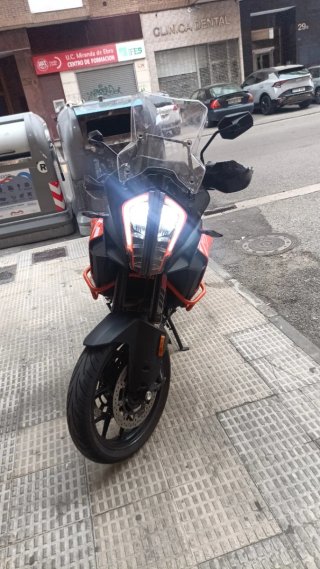 KTM 1290 SUPER ADVENTURE R Naranja/Blanca