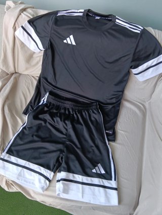Conjunto Adidas Hombre Negro y Blanco