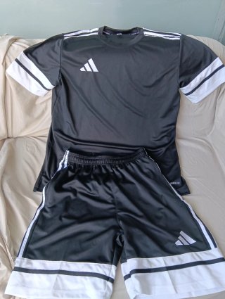 Conjunto Adidas Hombre Negro y Blanco