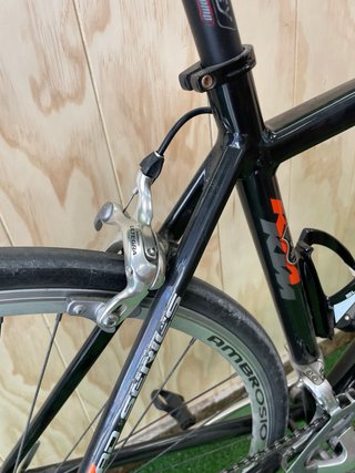 Bicicleta de carretera KTM