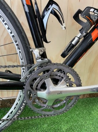 Bicicleta de carretera KTM