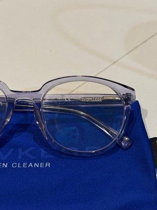 Gafas Hawkers originais descanso moradas