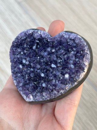 Corazón de amatista morada