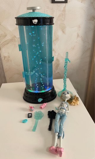 Monster High Lagoona Blue Estación Hidratación