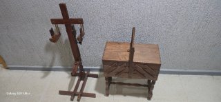 Costurero de madera vintage
