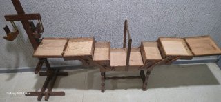 Costurero de madera vintage