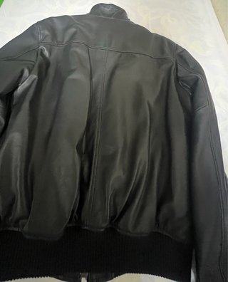 Cazadora de cuero Blauer negra sin estrenar