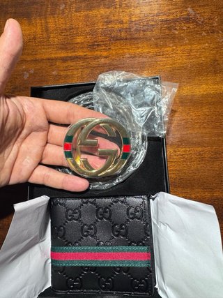 Set portafoglio e cintura Gucci nero