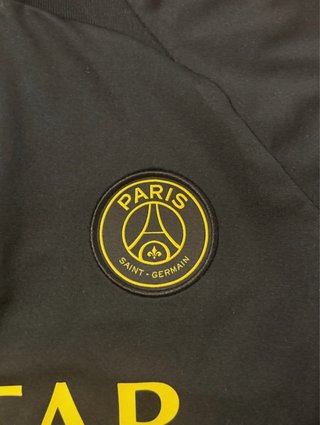 Sudadera Jordan PSG Negra y Dorada