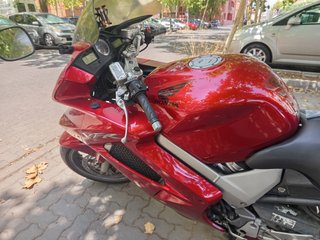 Honda VFR 800 VTEC Roja 2008