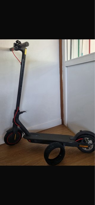Patinete Xiaomi + Casco Kawasaki