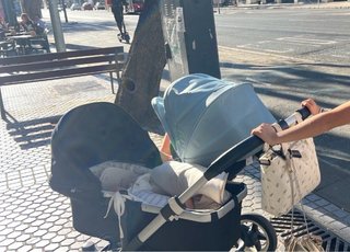 Carrito Bugaboo Doble. 2 sillitas y 2 capotas
