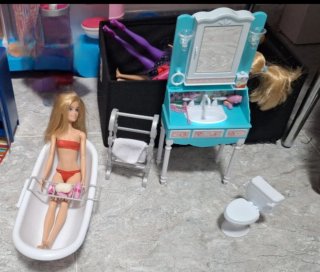 Muebles de baño para muñecas
