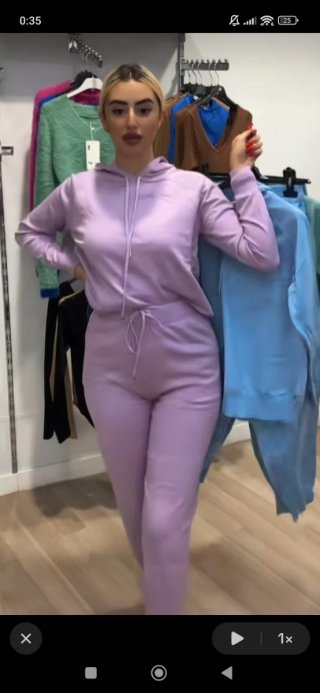 Conjuntos deportivo azul ,morado y Veis de punto