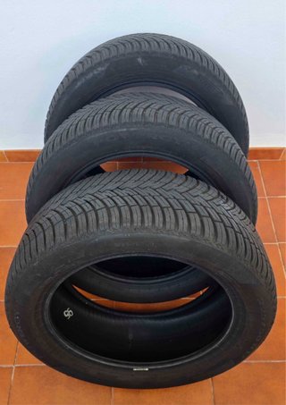 3 Neumáticos Pirelli Powergy 225/50 R17 98W