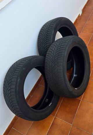 3 Neumáticos Pirelli Powergy 225/50 R17 98W
