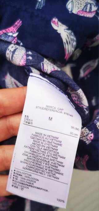 Camisa GAP con estampado de pájaros