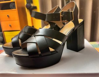 Sandalias plataforma piel & Other Stories T37