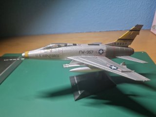 Maqueta Avión Super Sabre F-100D USAF